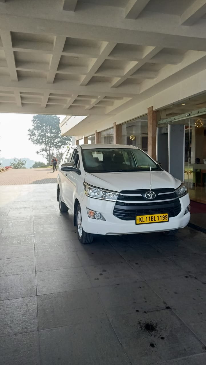 Innova Crysta
