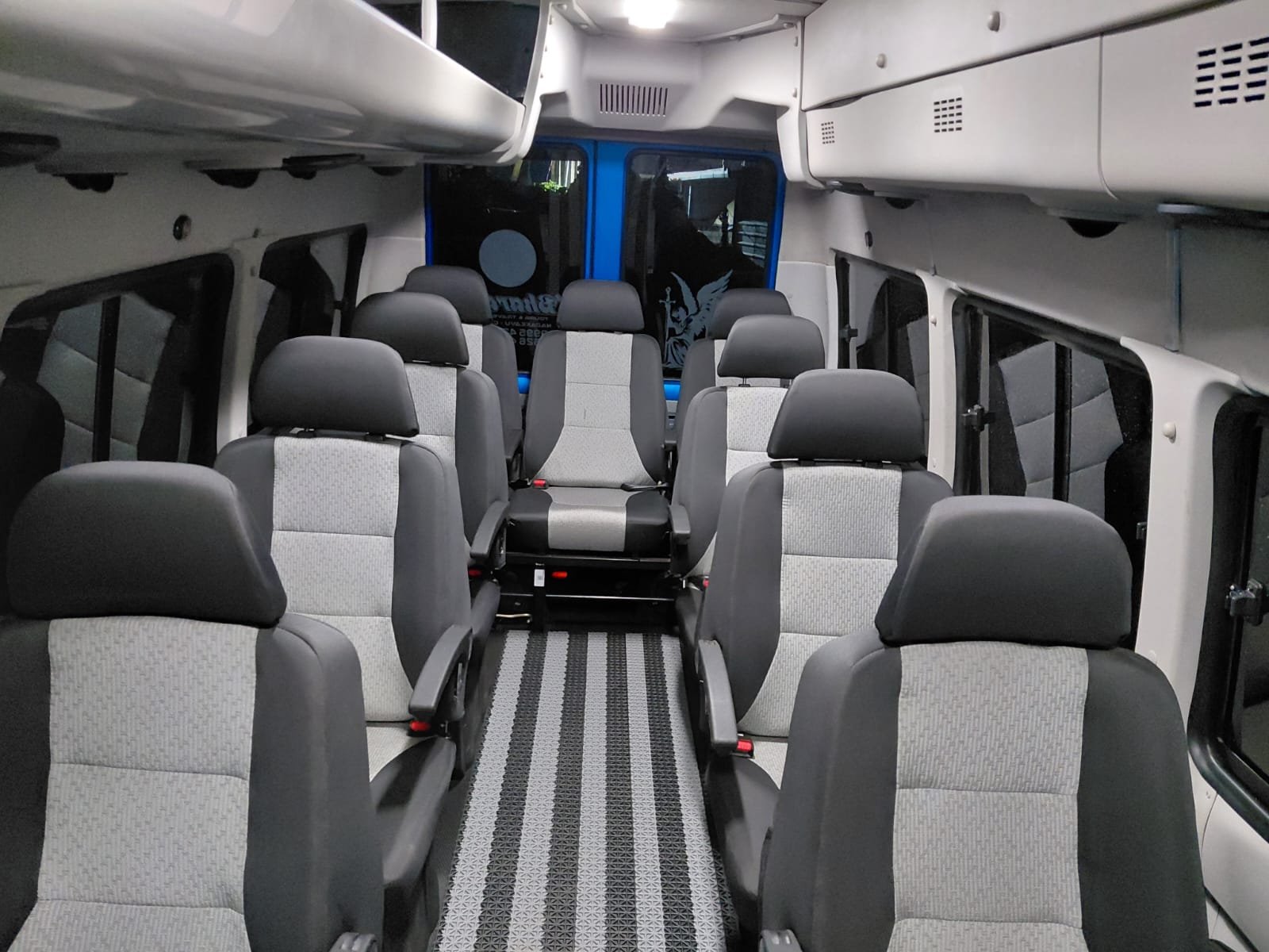 Tata Winger